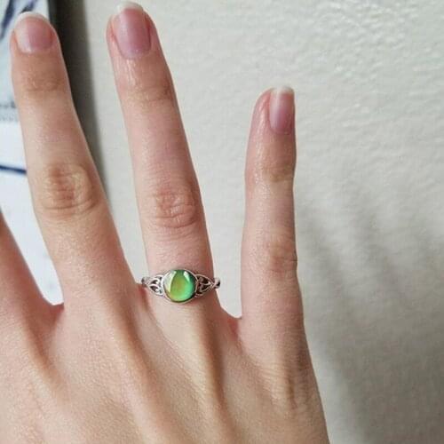 Creative Women Gardient Color Change Temperature Sensing Ring Women Unique Personality Charms Gifts Colorful Sensor