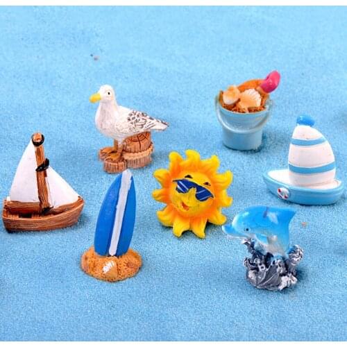 ZOCDOU 1 Piece Summer Seaside Scenery Sun Surfing Board Dolphin Starfish Small Statue Figurine Crafts Ornament Miniature Decor