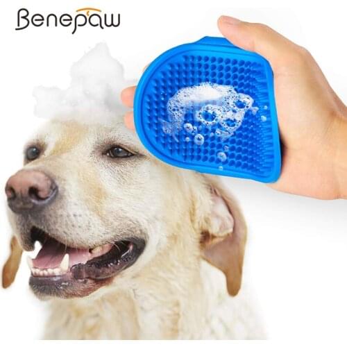 Benepaw Durable Dog Grooming Brush Rubber Adjustable Ring Handle Pet Bath Comb Soothe Massage Comb For Short Medium-haired