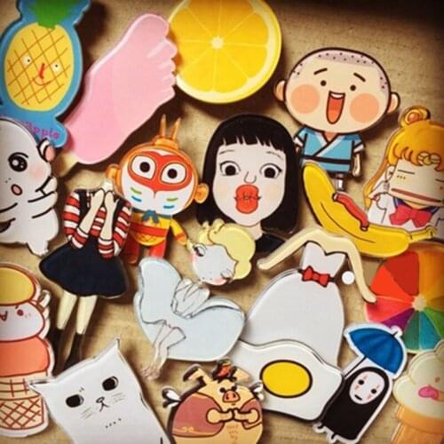 1Pcs Women Men Acrylic Badge Lapel Brooches Stick Pin Love Cosplay Anime Jewelry