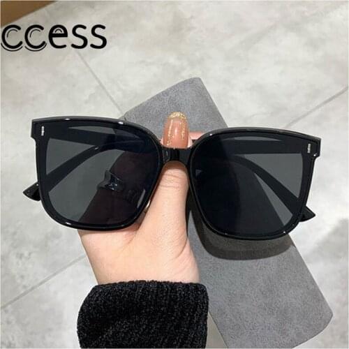 New Style Anti-ultraviolet Square Frame Womens Sunglasses Retro Square Big Black Frame High Quality Vintage Sun Glasses 2021