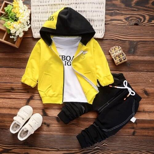 Baby Boy Clothes 2019 Korean Leisure Hooded Jackets + T-shirts + Jeans 3PCS Infant Clothing Outfits Kids Bebes Jogging Suits