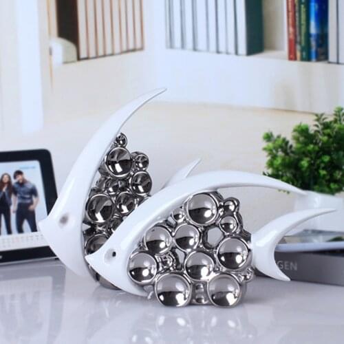 2Pcs/Set White Silver Lovers Fish Ceramic Crafts Home Decoration Accessories Room Ornaments Porcelain Figurines Wedding Gifts