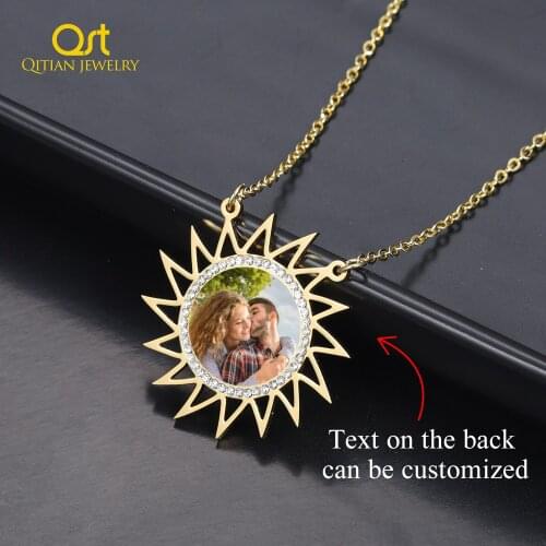 Customized Name Necklaces Engraved Photo Necklaces Stainless Steel Necklaces 18K Gold Plated Necklace Best Gift For Family