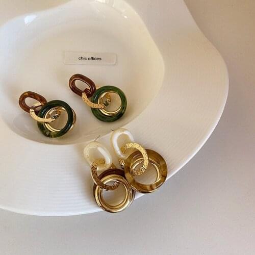 MINAR Rings With Diamonds