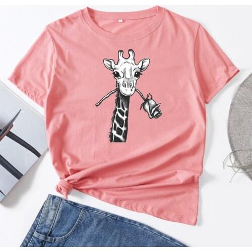 Giraffe with Rose In Mouth Woman T-Shirt Short Sleeve T-Shirts Summer Tops for Women Cotton Graphic Tee Female Shirt Clothes