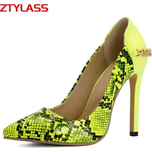 Women Shoes Chain Pumps Fashion Sanke Print Lazy Shoes Sexy Thin High Heels Pointed Toe Autumn Lady Shoes Big Size 33-45