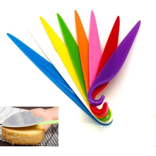 1pcs Cake Tools Plastic Cake Stripping Knife Butter Cream Spreader Fondant Cream Spatulas Cake Scraper Cake Decorating Tools