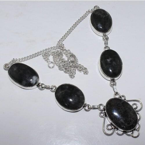 White Jaspers Necklace Silver Overlay over Copper , 49.5 cm, N0889