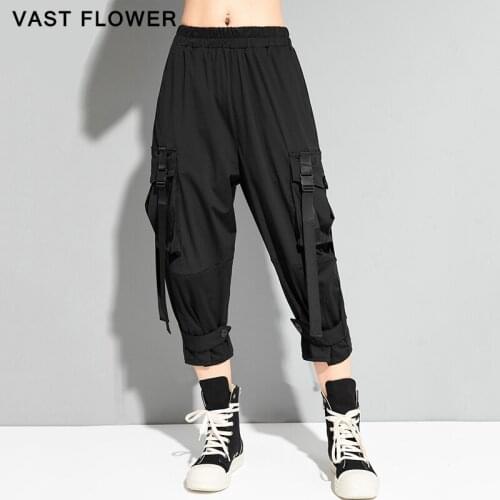 Black Elastic Waist Pocket Spliced Ribbon Cargo Pants Women 2021 Summer New Loose Casual Calf Length Pants Fashion Streetwear
