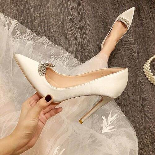 Women White Wedding Shoes Bride Crystal Pointed Toe High Heel Celebrating Shoes Slip-on Cut-out Shollow Banquet Pumps Shoes