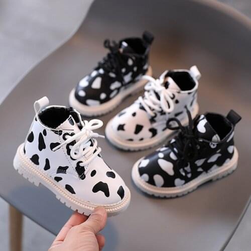 Girls Spotted Leather Boots Non-slip Soft Bottom Side Zipper Leather Boots Waterproof Warm Single Shoes Spring and Autumn Boys