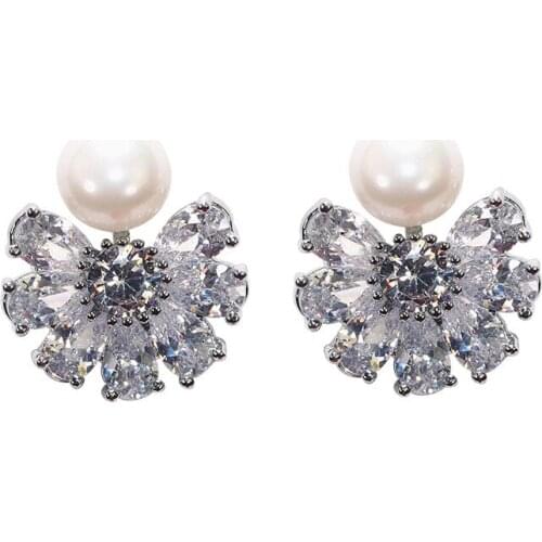 Korea AAAA Zircon Snow Pearl Hypoallergenic 925 Silver Personalized Fashion Lady Earrings Bridal Jewelry Attend Cocktail Party