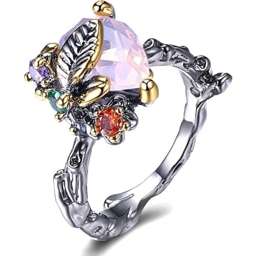 DreamCarnival 1989 Recommend Triangle Cut Pink Zircon Rings for Women New Irregular Shape Band Party Must Have Wholesale WA11613