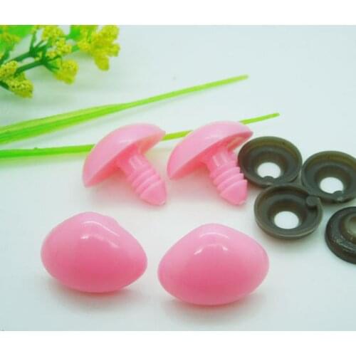 100pcs Safety Nose / Plastic Doll Noses Triangle Pink Color For Bear Doll Animal Puppet Making 20mm*14.5mm