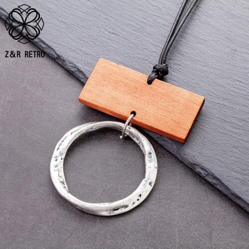 Vintage Simple Jewelry for Female Long Chain Necklaces Decoration On The Neck Womens Handmade Suspension Accessories For Gifts