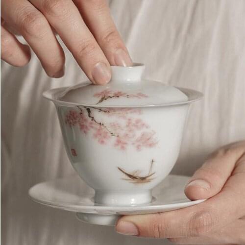 160ml Chinese Tea Gaiwan Blue and White Sakura Porcelain Kung Fu Tea Set Tureen Ceramic Tea Bowl Teacup Cup Saucer Master Cups