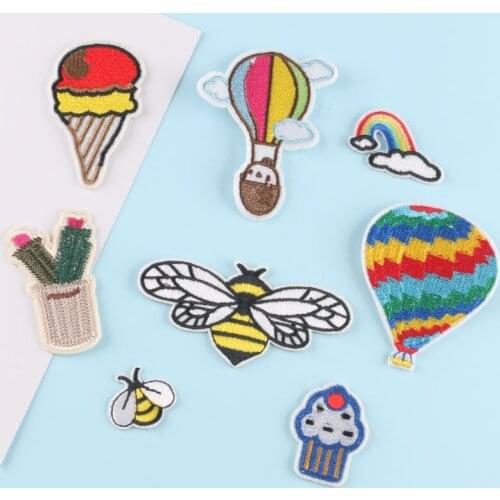 50pcs/Lot Embroidery Patche Letter Clothes Decoration Accessories Cactus Rainbow Hot Air Balloon Diy Iron Heat Transfer Applique