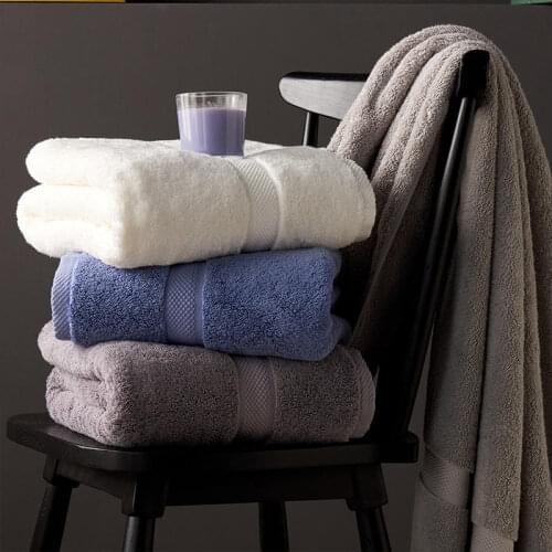 Feng zhong xue Bath Towels