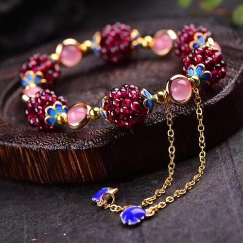 Natural Garnet Bracelet Crystal Bracelet For Women Fashion Hand Wrist Jewelry Female Body Accessories