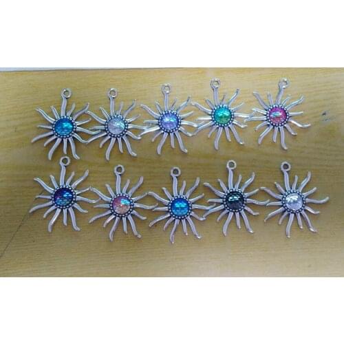10pcs/lot Assort 10 Colors Antique Silver color Sun Charms With Mermaid Scale Beads , 12mm Sun Pendant Jewelry Findings