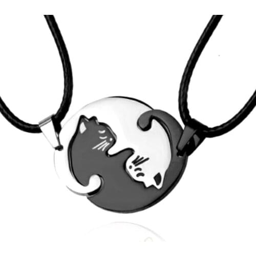 2Pcs/Set Yin Yang Cat Couple Necklaces Black White Stainless Steel Cat Pendant Necklace Fashion Jewelry Unisex Gift Valentines