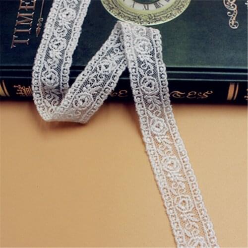New Exquisite Narrow Double Side Rayon Rose Embroidered Lace Trim Clothes Material Handmade DIY Lace Fabric Width 2.2cm 5Yd/lot