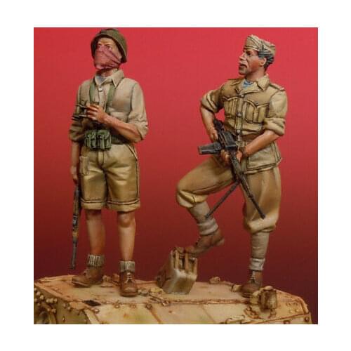 New Unassembled 1/35 stand Italian warrior 2 figures Resin Figure Unpainted Model Kit