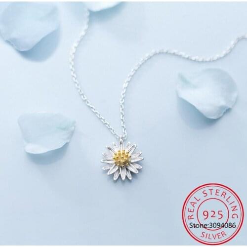 Korean New Daisy 925 Sterling Silver Temperament Personality Fashion Female Jewelry Necklace SNE032