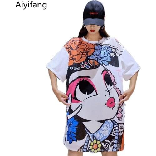 Huan-Qing Women's Tops & T-Shirts