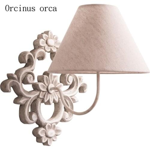 French Antique solid wood wall lamp living room bedroom bedside lamp American style plain and elegant carved wall lamp