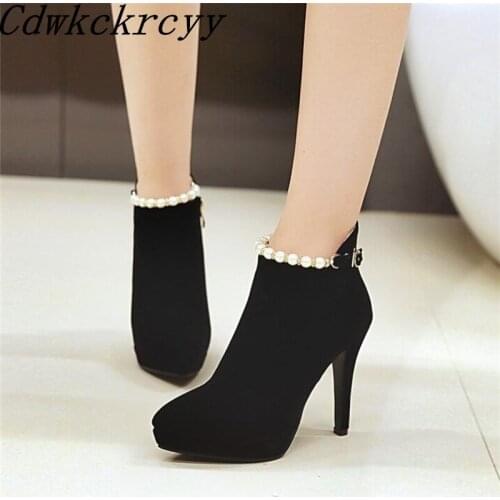 Winter New pattern fashion Europe America Cusp gules sexy Rhinestone Pearl Short boots Fine heel Add wool Keep warm Women Boots