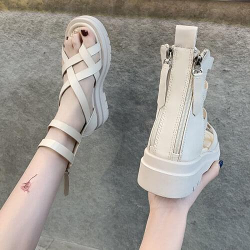 Fashion Flats Shoes Women Summer Sandals Beach Sandals 2021 New Sandal Non-slip Flat Sandals Buckle Black And White