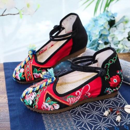 Spring Autumn China Style Wedges Heels Increasing Height Shallow Ankle Strap Vintage Embroiders Canvas Women Buckle Pumps Shoes