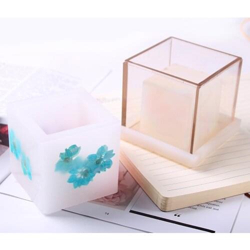 High Quality Plastic Square Cube Shaped Hollow (75x75x75 mm) Plastic Candle