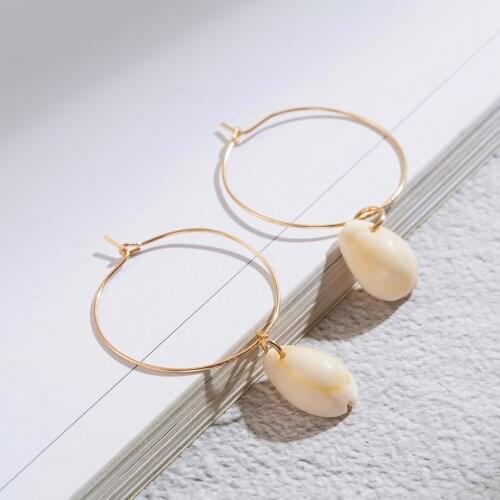 New Korean Minimalist Style Eardrop Simple Shell Hanging Earrings For Women Brincos Metal Round Circle Charm Jewlery Accessories