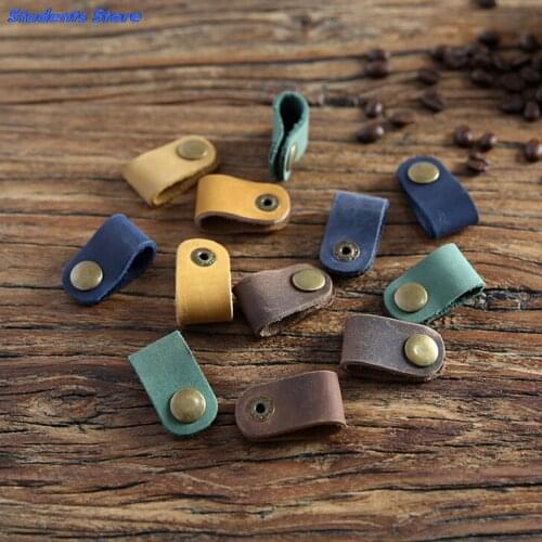 1PCS Portable USB Cable Cord Leather Winder Headphone Case Korean Headset Earphone Wire Desk Manager organizer