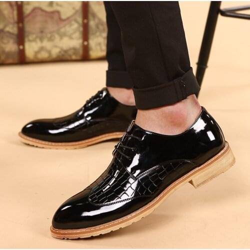 Men Oxfords Male Formal Shoes Patent leather Lace-Up Business Dress Fashion Wedding Party Male Office Formal Shoes Footwear