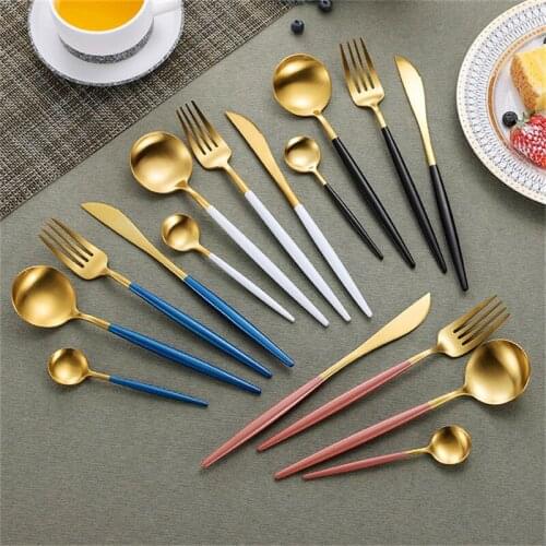 Sell high-end fine tableware cutlery knife fork spoon western kitchen tableware stainless steel family party tableware set