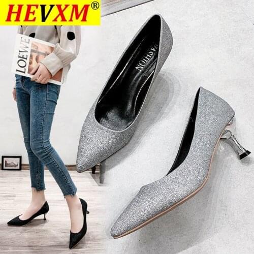 2021 Women Wedding Shoes Silver Gold Dress Shoes Pointed Toe Woman Sequined Cloth Med heels Shoes Glitter Pumps Boat Shoe Spring