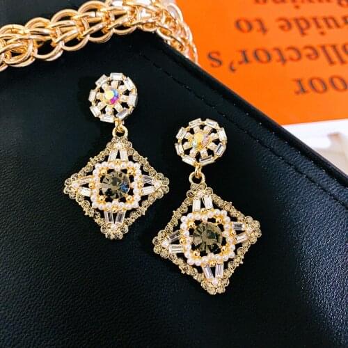 European and American exaggerated geometry diamond diamond earrings Korean temperament net red cool wind Earrings