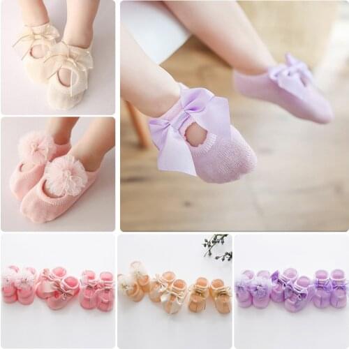 1Lot=3Pairs Girls Socks Cotton in Princess Baby Socks Shoes Holes Lace Girls Socks with Bows Flower Girls Cute Socks Gifts Color