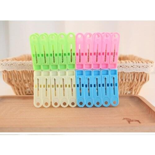 Value Pack 20PCS PLASTIC CLOTHES PINS/Laundry Clothespins - Sock Clips - Asst