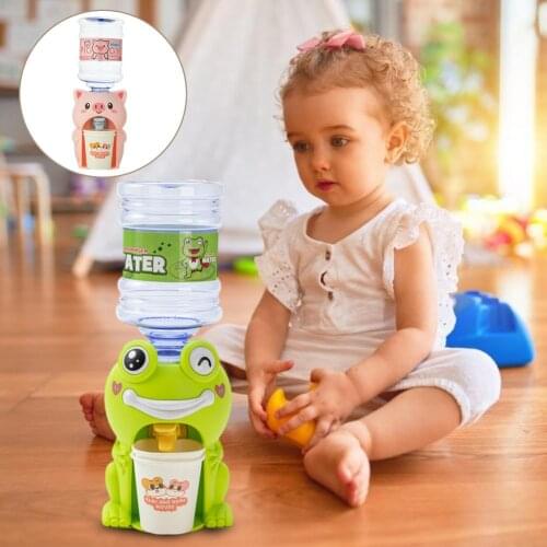 Mini Cartoon Water Dispenser Beverage Frog Piggy Play House Dispenser Toy Kitchen Playhouse Miniature Life Play Scene