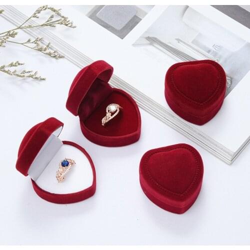 Heart-shaped Flannel Material Ring Earrings Necklace Display Gift Jewelry Display Case Ring Box Organizer Display Holder Box