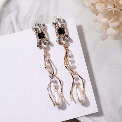 Fashion Luxury Square Rhinestone Spiral Design Long Pearl Tassel Drop Earrings for Lady Women Party Pendientes Jewelry 6A1012