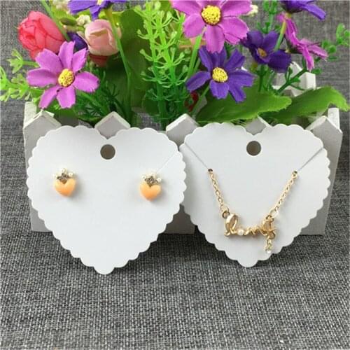 30PCS/Lot 7.6x7.2cm Heart-shaped Classical 3 Colors Paper Jewelry Display Cards For Long Drop Danglers Necklace Bracelet Chains