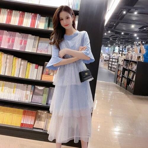 Two Piece Set Women Fashion O-Neck Half Sleeve Letter T-Shirt and Mesh Cake Dress Suits 2021 Spring Summer New Women Suits