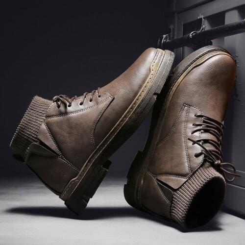 Men Casual Shoes Lace-up New High top Trend Tooling Shoes Motorcycle Shoes Men Fashion Sneakers Outdoor Non-slip Retro Men Shoes