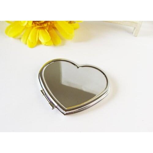 50Pcs Personalized Wedding Gift And Favor For Guest With Purse Bag Customized Heart Make-Up Mirror Baby Bridal Favour Party Boda